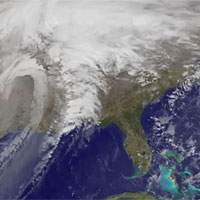 Cận cảnh siêu bão có sức tàn phá kinh hoàng đổ bộ vào Mỹ