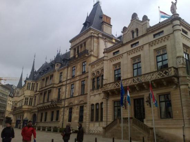 Thành phố Luxembourg, những phố cổ và công sự
