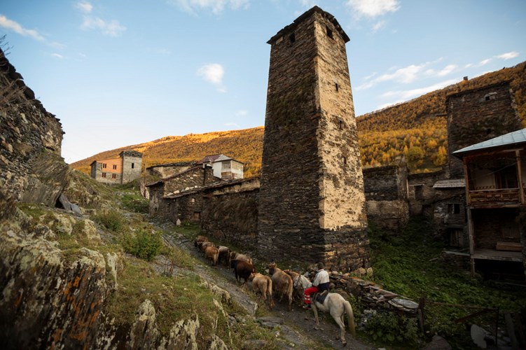 Cảnh quan vùng thượng Svaneti