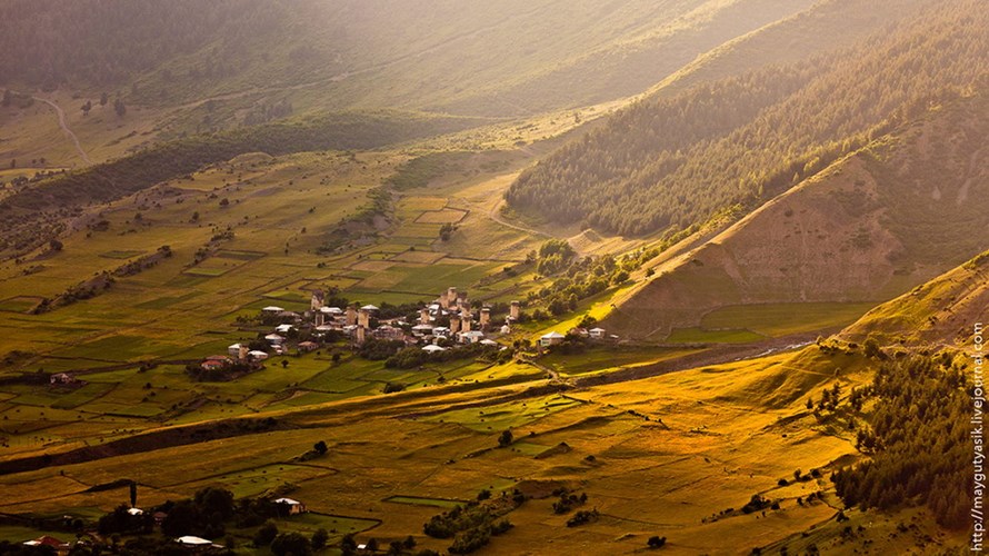 Cảnh quan vùng thượng Svaneti