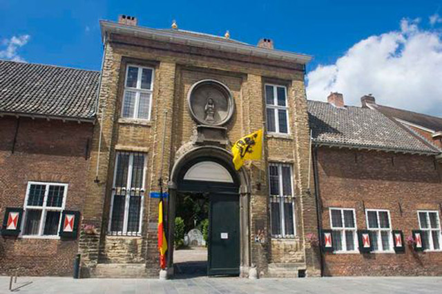 Các tu viện Beguinages xứ Franders