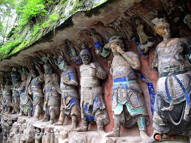 Tượng khắc đá Đại Túc