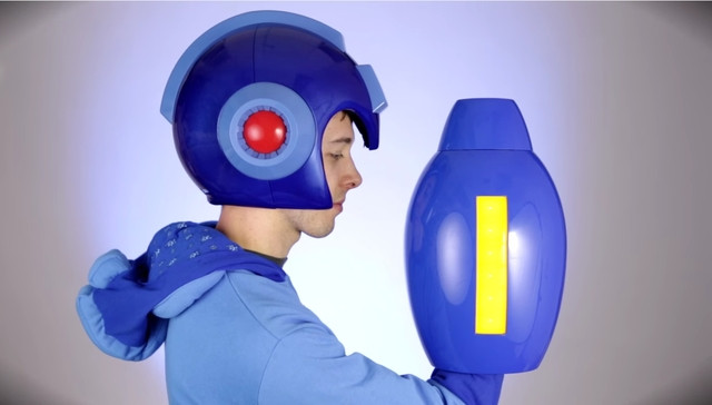 Mũ bảo hiểm phong cách Mega Man ra mắt