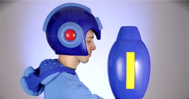 Mũ bảo hiểm phong cách Mega Man ra mắt