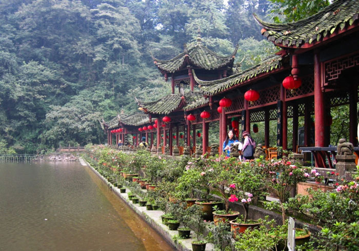 Núi Thanh Thành và công trình thủy lợi Đô Giang Yến