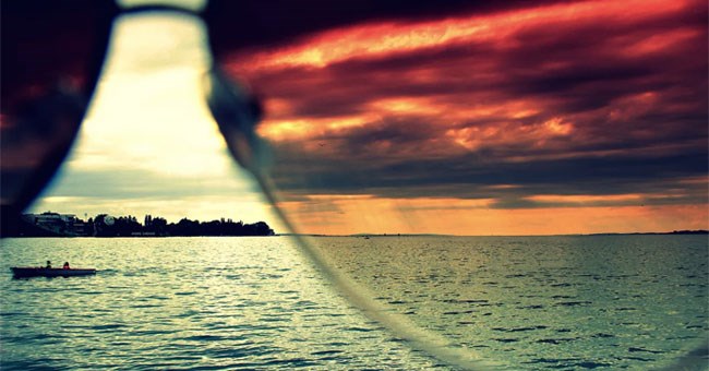 Đây là nguyên nhân về sự khác biệt giữa 2 mắt con người