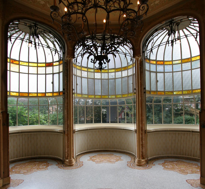 Các nhà ở do Victor Horta thiết kế ở Bruxelles