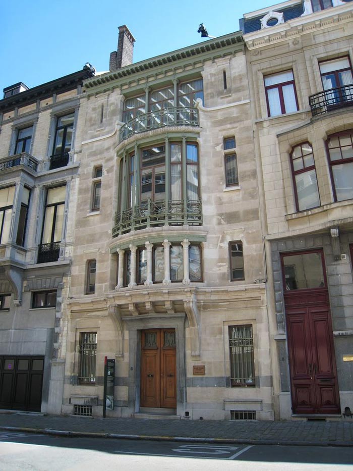 Các nhà ở do Victor Horta thiết kế ở Bruxelles