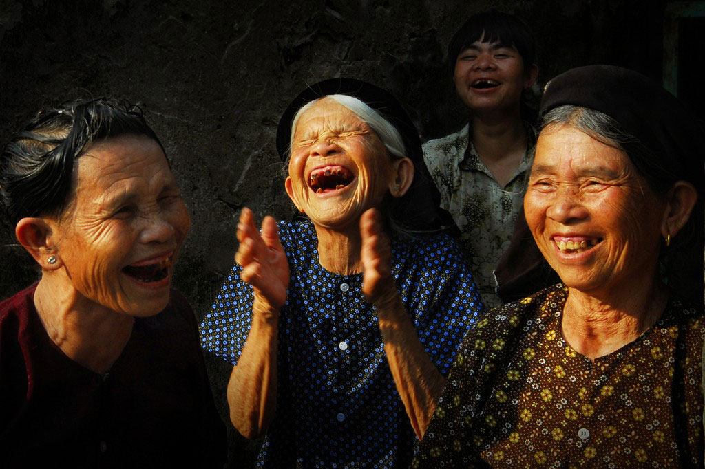Nụ cười tuổi xế già: "Không răng" vẫn đẹp - KhoaHoc.tv