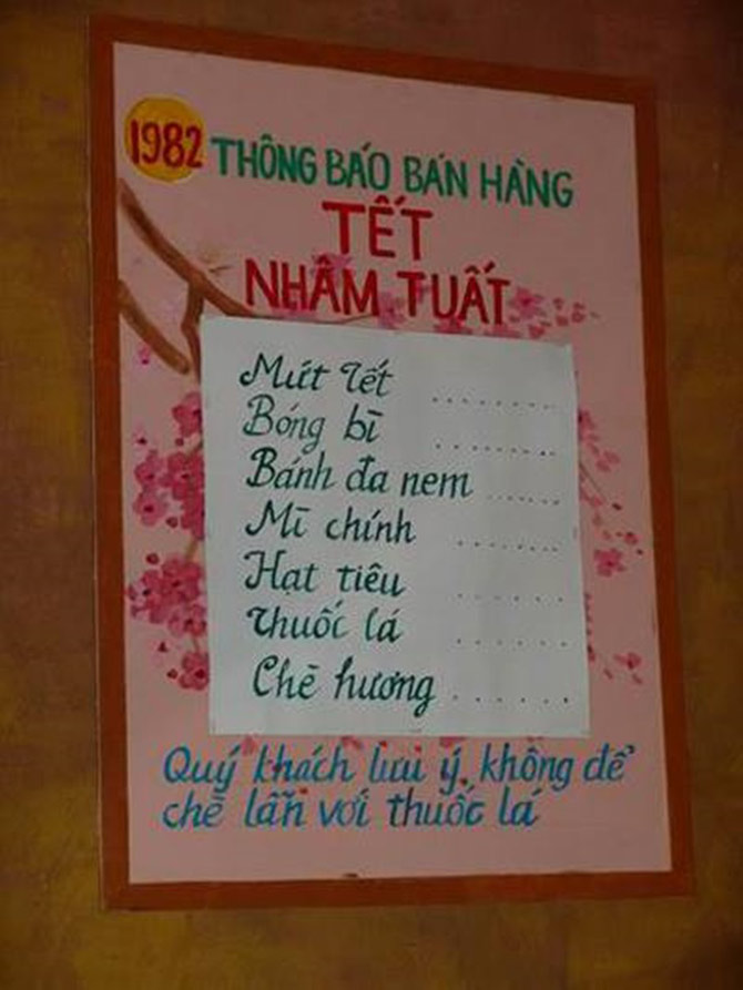 Ở đâu người ta cũng thông báo những mặt hàng Tết như thế này, nhưng nếu không mua nhanh sẽ hết.