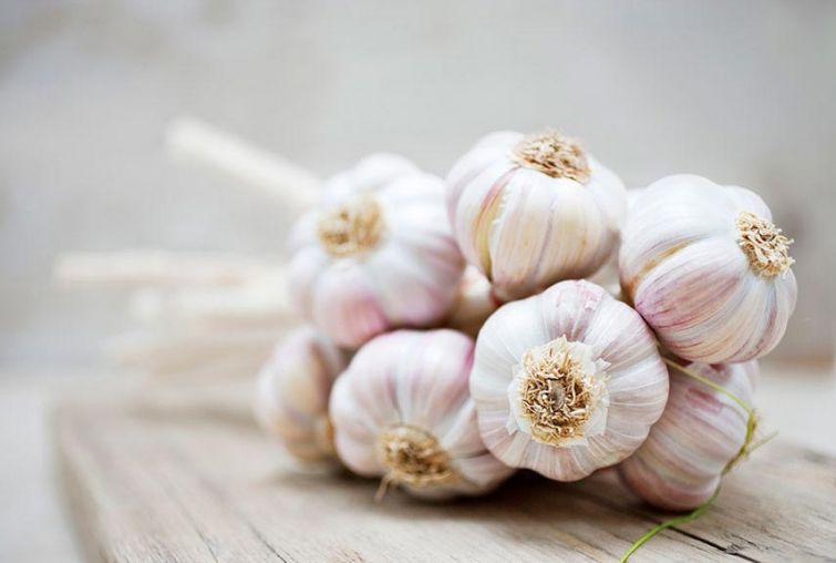 Mẹo hay trị viêm họng không dùng thuốc