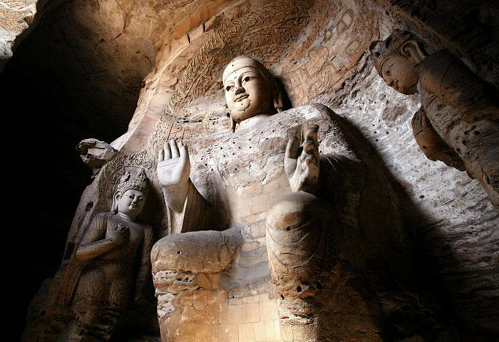 Hang đá Vân Cương