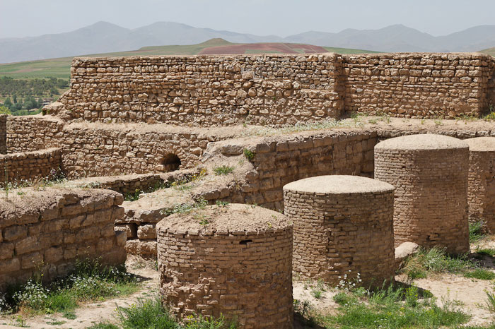 Khu vực khảo cổ Takht-E Soleyman
