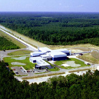 LIGO - Siêu máy dò phát hiện sóng hấp dẫn