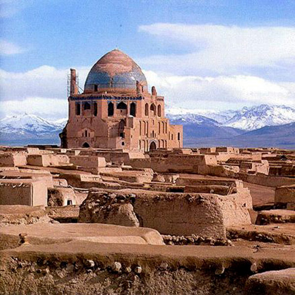 Mái vòm Soltaniyeh - Di sản văn hóa thế giới tại Iran