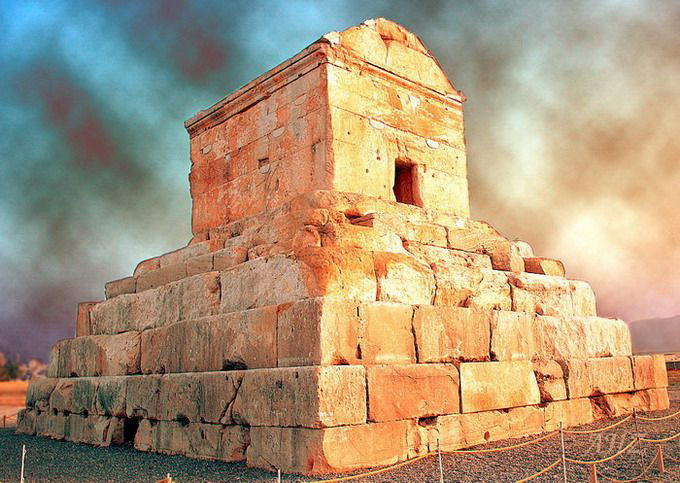 Pasargadae - Di sản văn hóa thế giới tại Iran