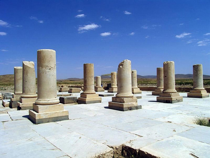 Pasargadae - Di sản văn hóa thế giới tại Iran