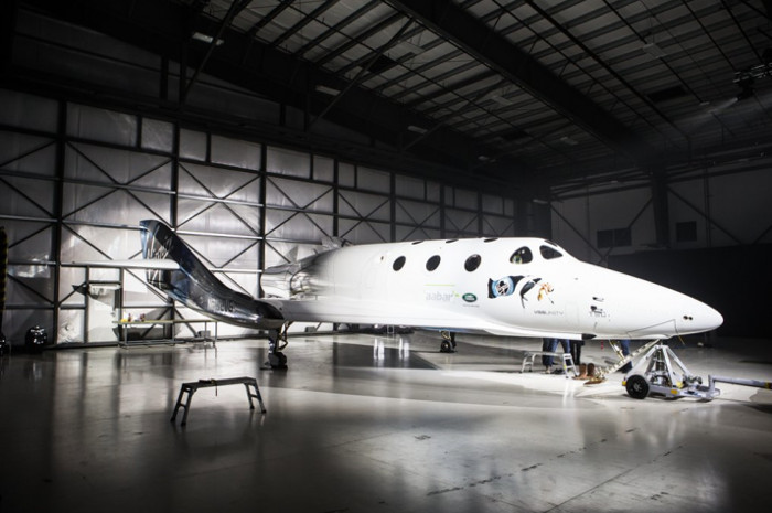 Virgin Galactic ra mắt phiên bản mới của máy bay SpaceShipTwo mang tên VSS UNITY