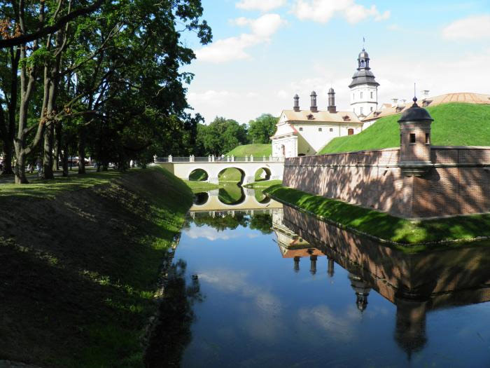 Lâu đài Nesvizh - Di sản văn hóa thế giới tại Belarus