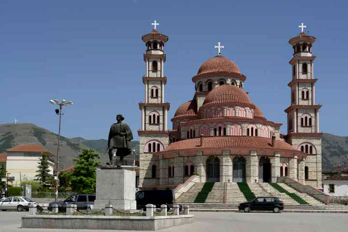 Trung tâm lịch sử Berat và Gjirokastra