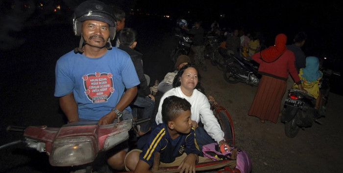 Indonesia: Hàng loạt dư chấn sau trận động đất mạnh 7,8 độ Richter
