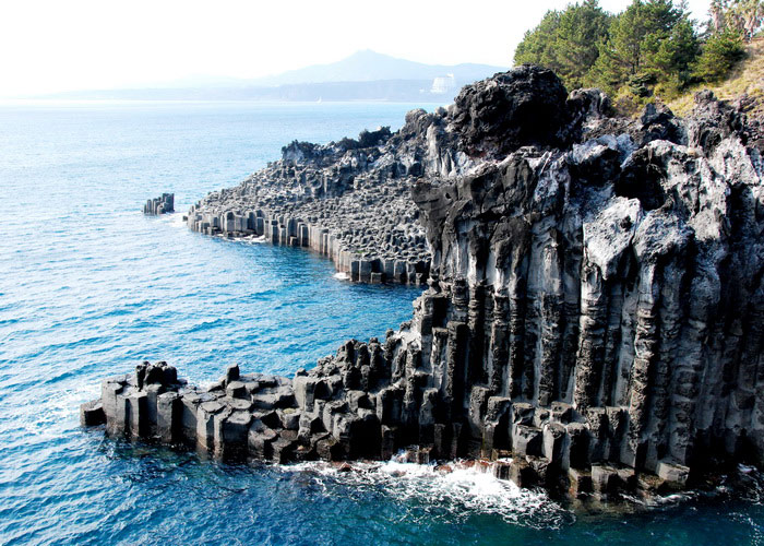 Đảo Núi lửa Jeju và Hệ thống Ống Dung nham