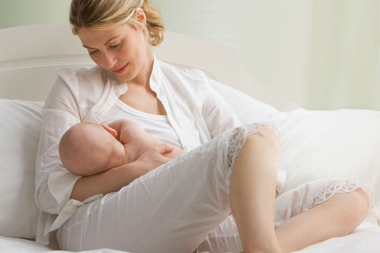Sữa mẹ và 12 điều kì lạ không phải ai cũng biết