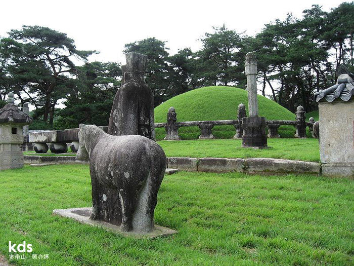 Khu lăng mộ Hoàng gia của triều đại Joseon