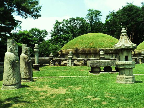 Khu lăng mộ Hoàng gia của triều đại Joseon