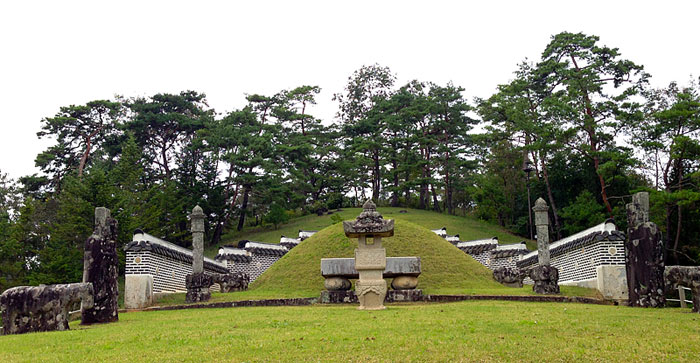 Khu lăng mộ Hoàng gia của triều đại Joseon