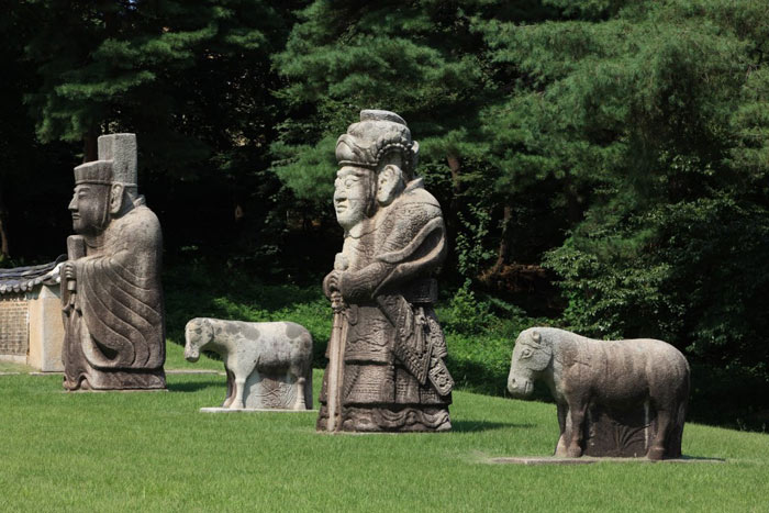 Khu lăng mộ Hoàng gia của triều đại Joseon