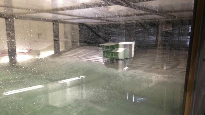 Nếu bạn muốn thưởng thức gió bão cấp 5, chỉ cần bước vào căn phòng này