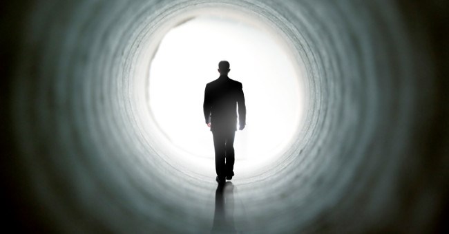 Những số liệu nghiên cứu về cuộc sống sau khi chết