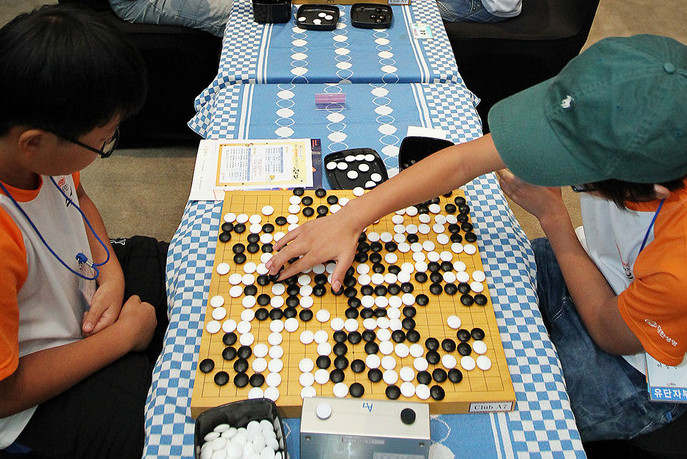Chiến thắng của AlphaGo: Sự kiện lớn trong lịch sử tiến hóa của loài người