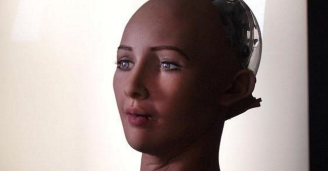 Một Robot thông minh vừa tuyên bố sẽ tận diệt loài người