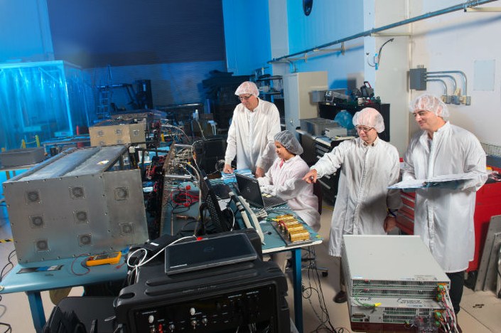 NASA thử nghiệm đốt tàu vũ trụ trong không gian