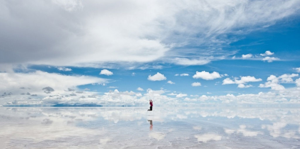 Salar de Uyuni, một "Hồ gương" ở Bolivia