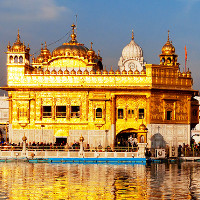 Đền thờ mạ vàng của Ấn Độ xỉn màu vì ô nhiễm không khí