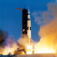 Ngày 13/04/1970, tàu Apollo 13 phát nổ trong không gian