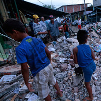 Động đất Nhật Bản và Ecuador liên quan đến "vành đai lửa"?