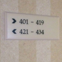 Lý do phòng khách sạn thường không có số 420