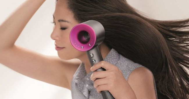 Máy sấy tóc không tiếng ồn cực "xịn"