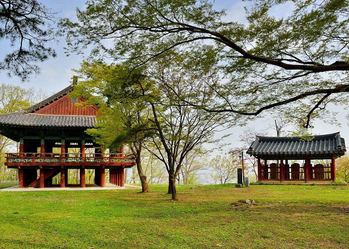 Khu di tích vương triều Baekje