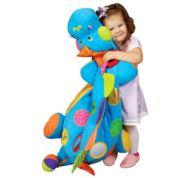Cách chọn đồ chơi an toàn cho bé yêu