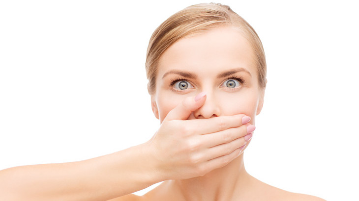 Tìm ra cách chữa hôi miệng buổi sáng nhờ 