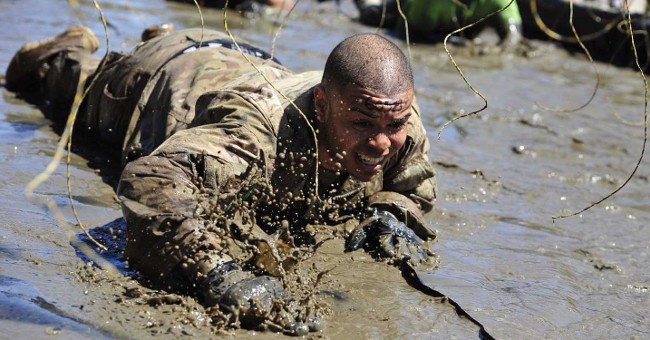 Cựu mật vụ FBI chia sẻ bí quyết giúp bạn có một tinh thần thép