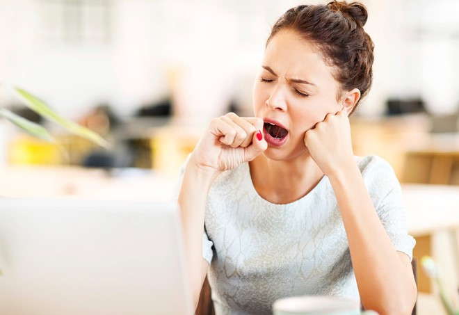 Tại sao chúng ta buồn ngủ vào buổi chiều?