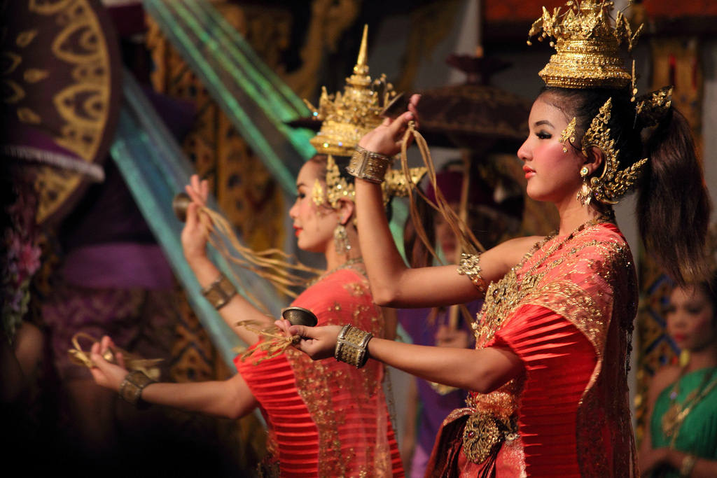 Культура таиланда. Таиланд традиции. Таиланд традиции и обычаи. Тайланд культура и традиции.