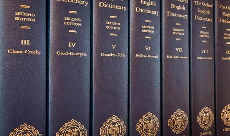 Đại thi hào Shakespeare tạo ra hơn 3.000 từ mới cho ngôn ngữ Anh và được vinh danh trong cuốn từ điển tiếng Anh Oxford.
