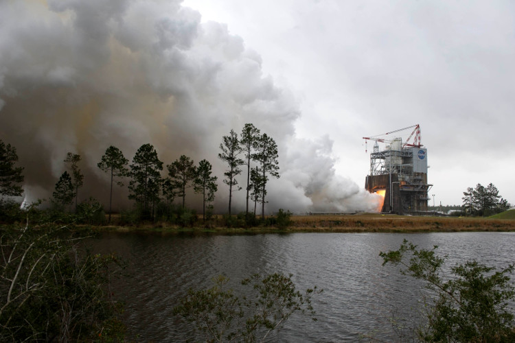 NASA vừa thử nghiệm thành công tên lửa đẩy mạnh nhất hành tinh